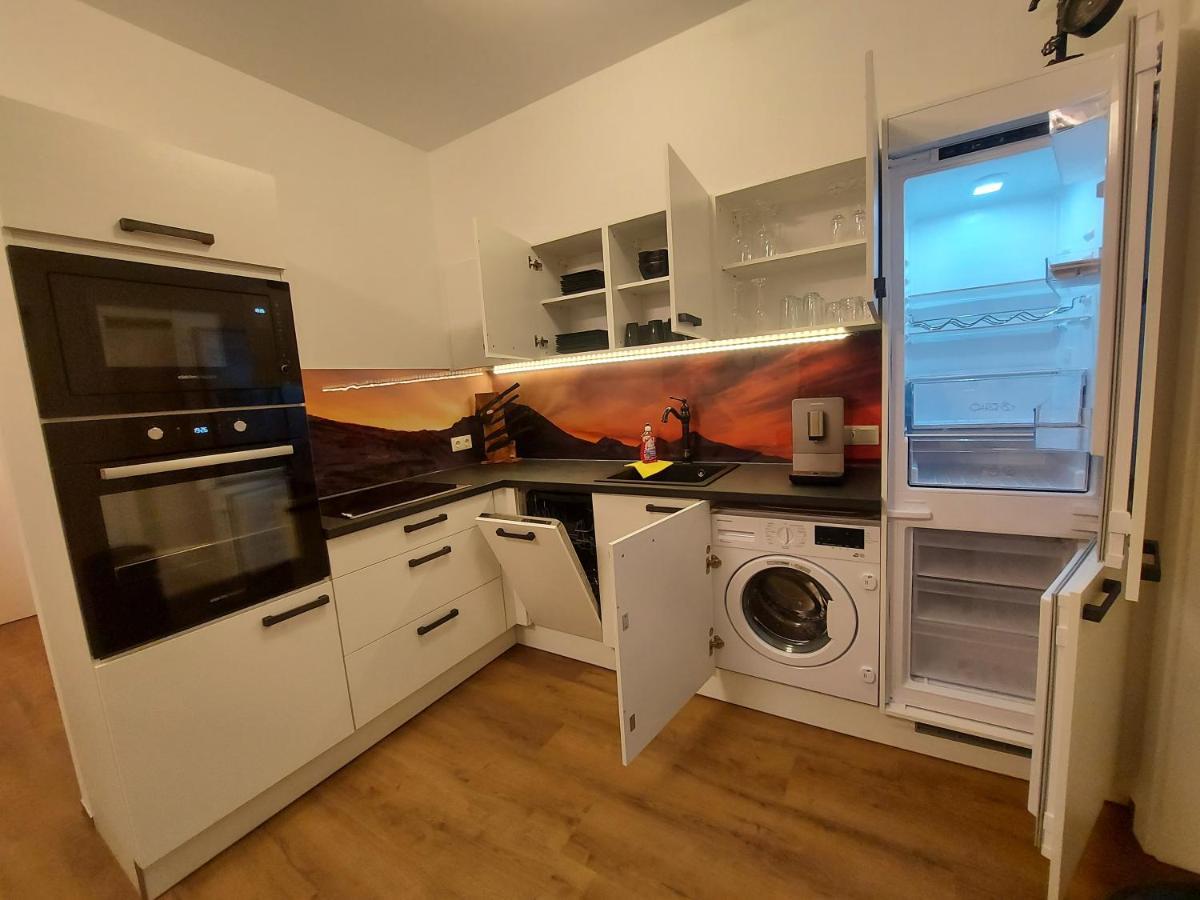 Auszeit Steiraland 8 Mit Ueberdachten Balkon Und Parkplatz Leoben  Esterno foto